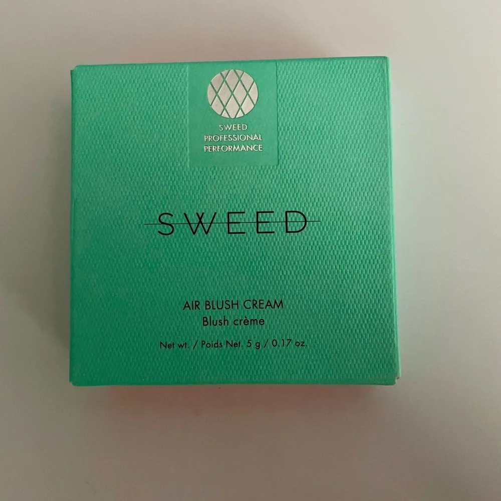 Swede Air Blush Cream in the Shade “Lucky” 🍀
